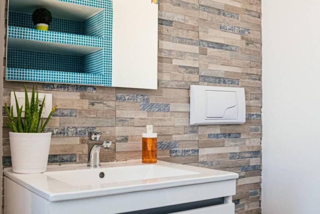 Attico In Pieno Centro Storico Di Catania Apartman Kültér fotó
